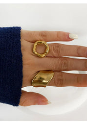Sovict Sculpted Minimal Ring