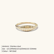 Sovict Croissant Tail Ring