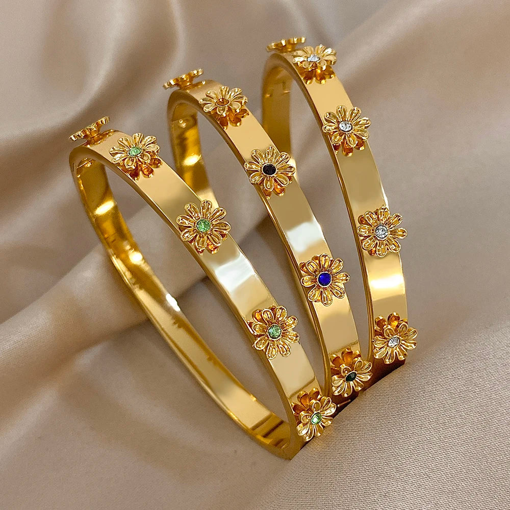 Sovict Flower Rhinestone Cuff