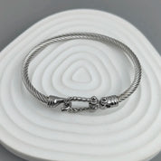 Sovict Horseshoe Wire Bracelet