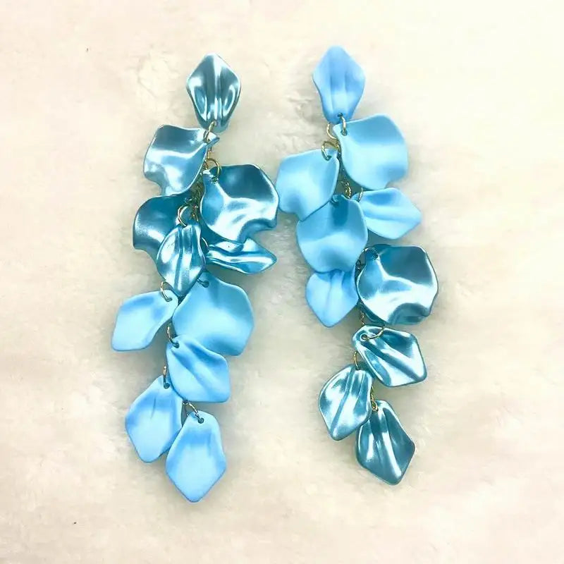 Sovict Acrylic Flower Tassel Earrings