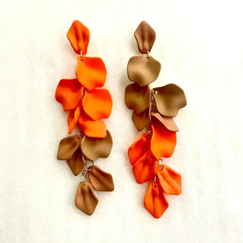 Sovict Acrylic Flower Tassel Earrings