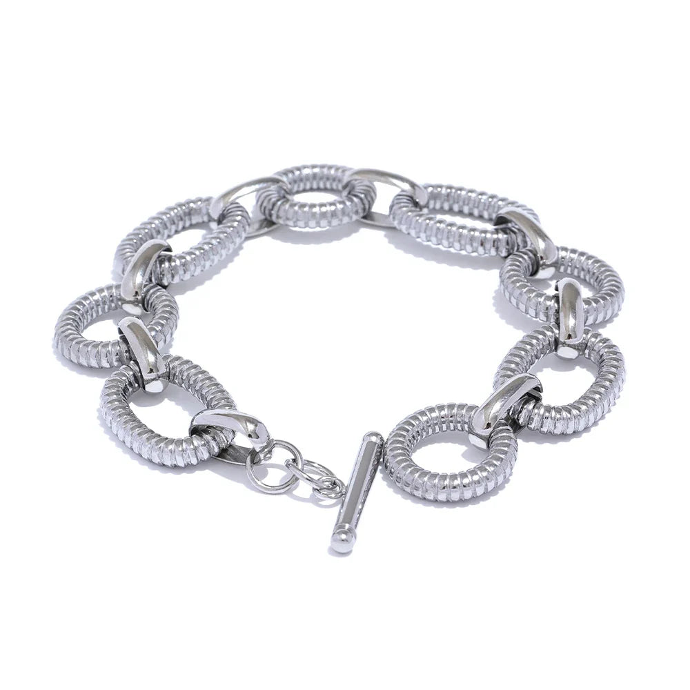 Sovict Oval Link Toggle Bracelet