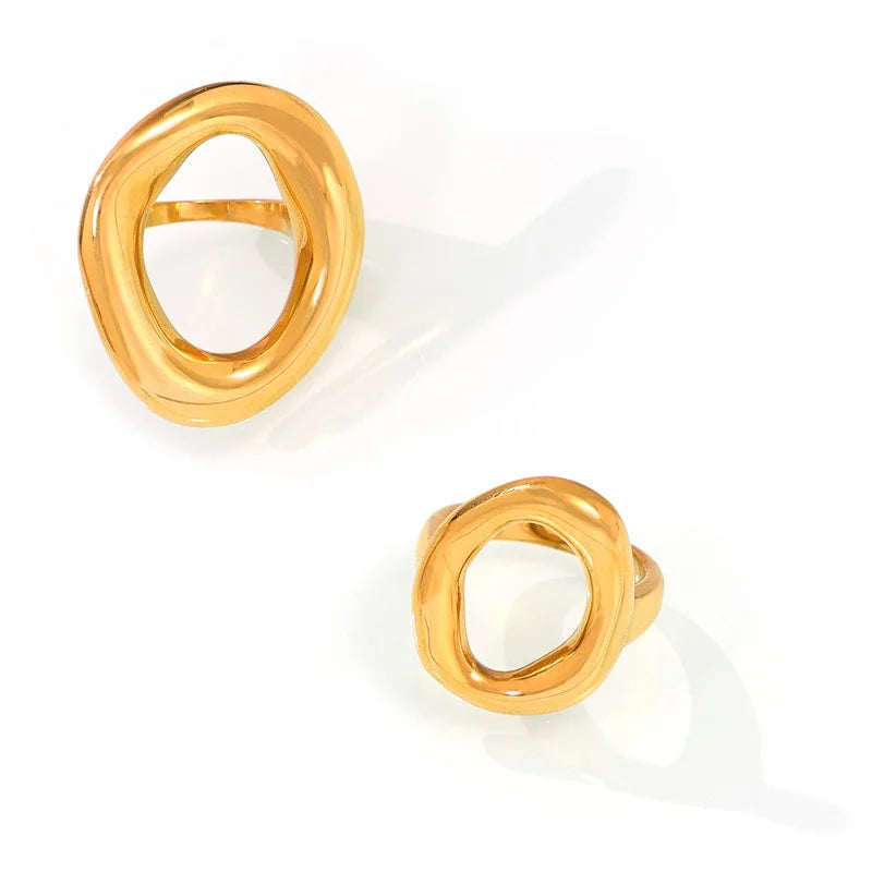 Sovict Oval Hollow Statement Ring