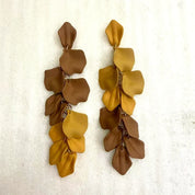 Sovict Acrylic Flower Tassel Earrings