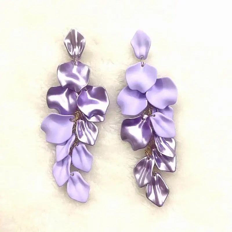Sovict Acrylic Flower Tassel Earrings
