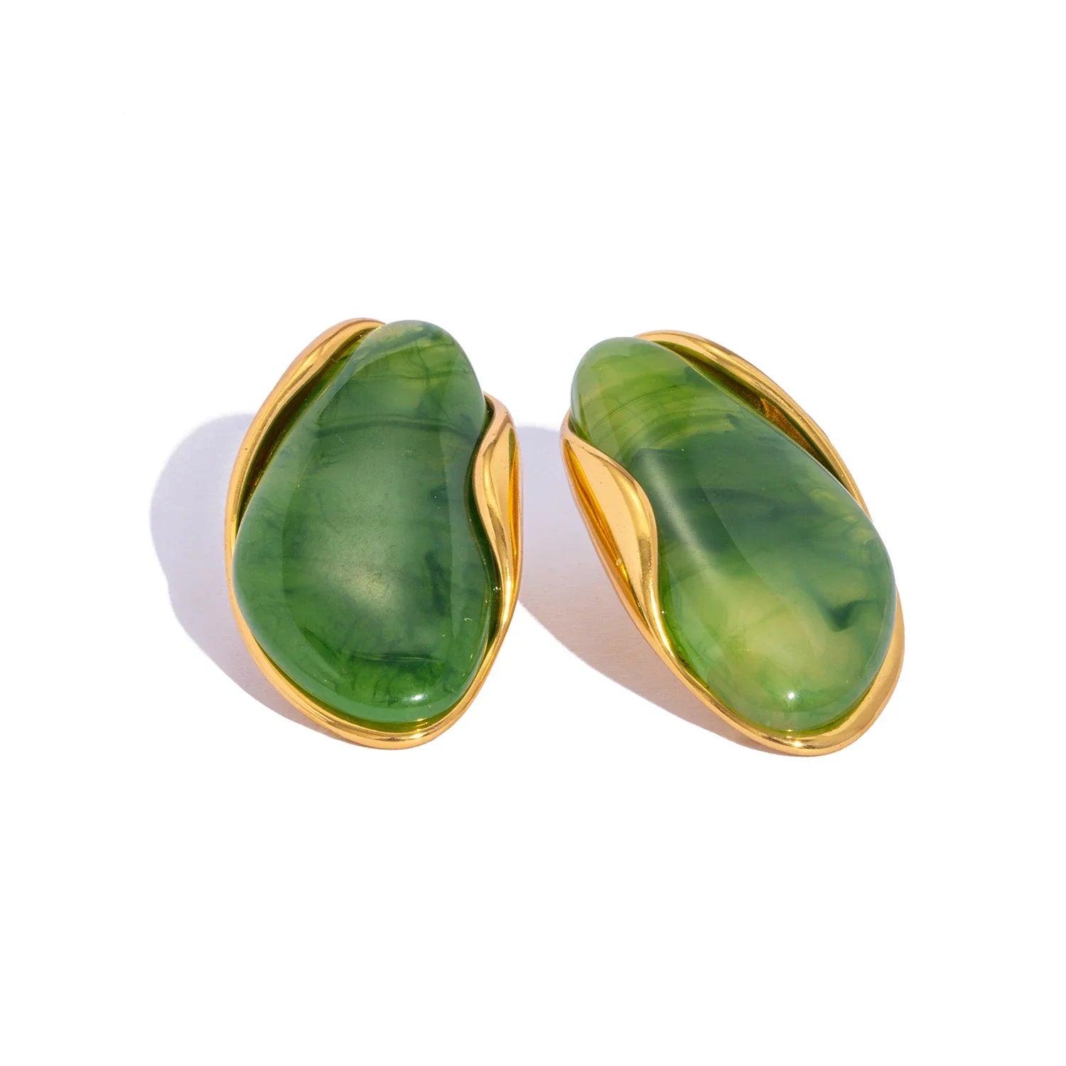 Sovict Gold Resin Geo Studs