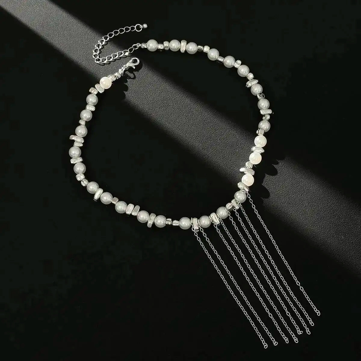Sovict Pearl Tassel Choker