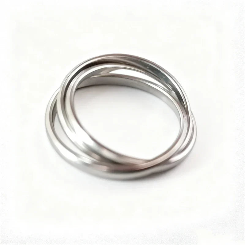 Sovict Triple Interlock Ring