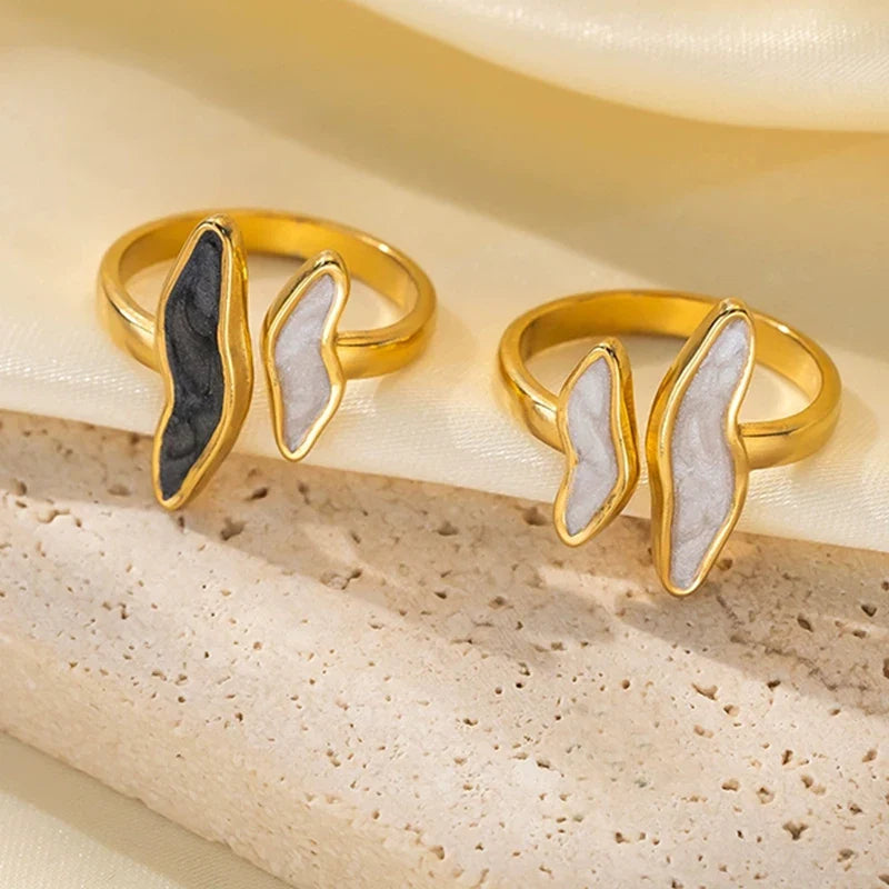 Sovict Wave Glaze Open Ring
