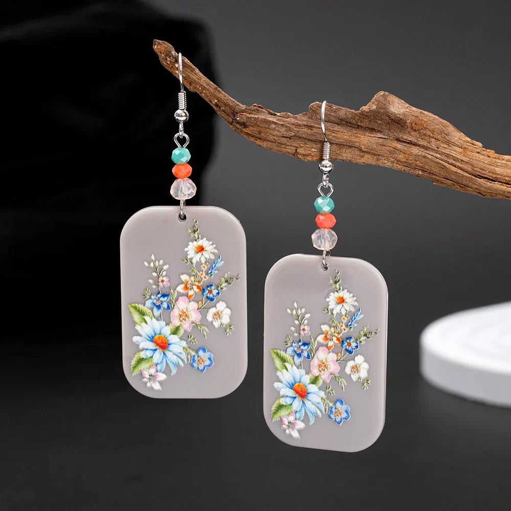 Sovict Black Floral Drop Earrings