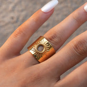 Sovict Hollow Sun Band Ring