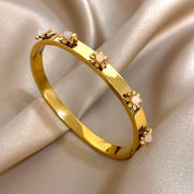Sovict Flower Rhinestone Cuff