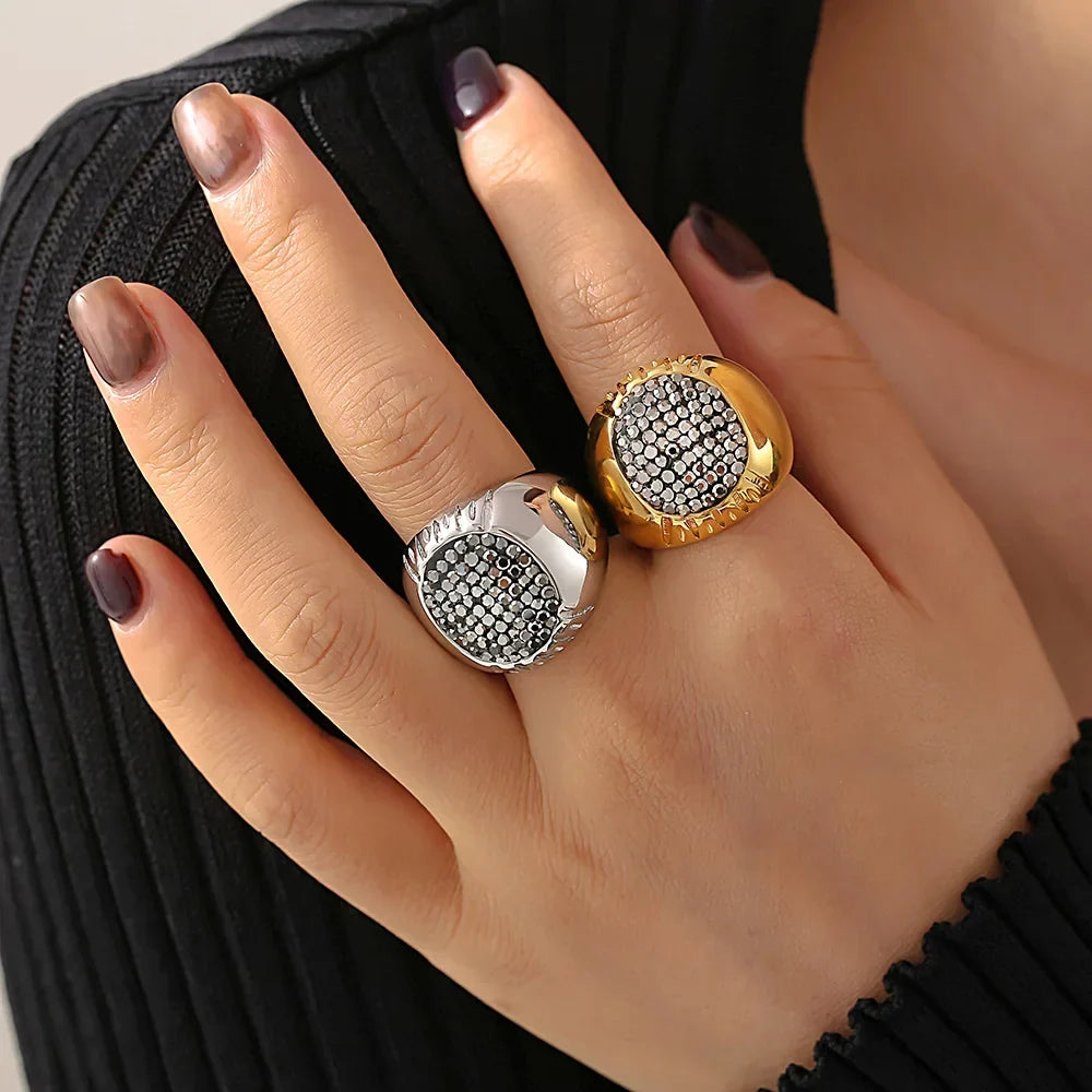 Sovict Rhinestone Luxe Ring