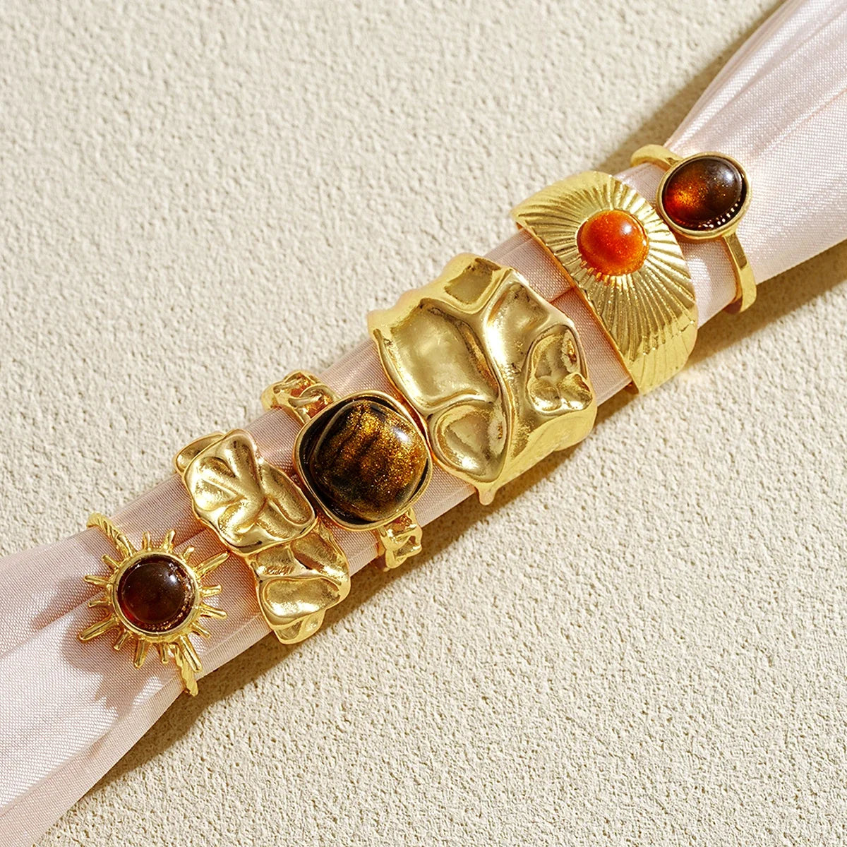 Sovict Sunstone Vintage Ring Set