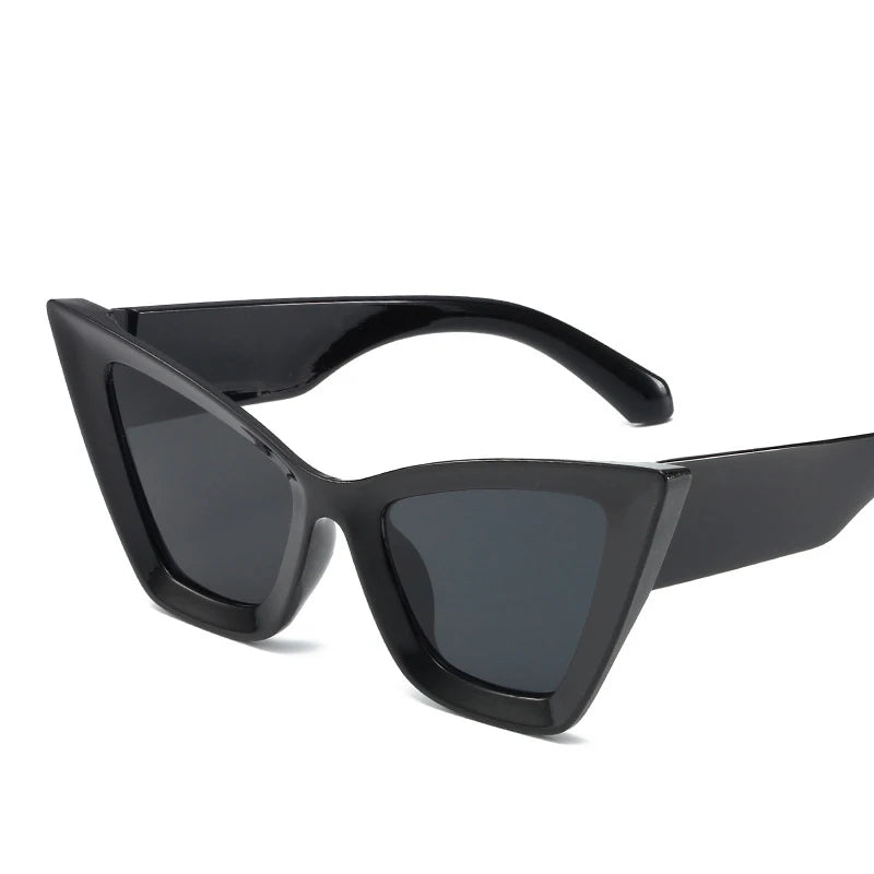 Zovict Retro Cat Eye Sunglasses by Zovict